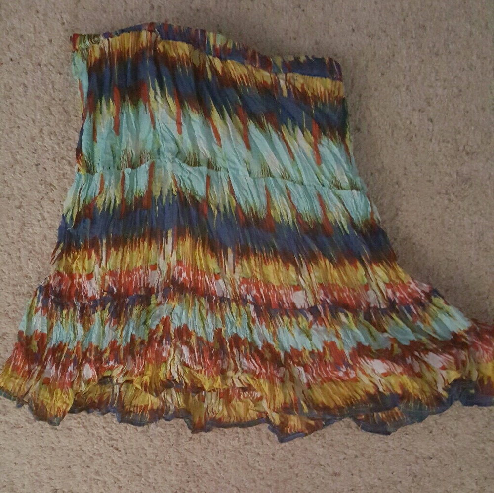 Life Style multi-colored boho crinkle skirt, L.